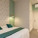 New Morpheus Bed and breakfast