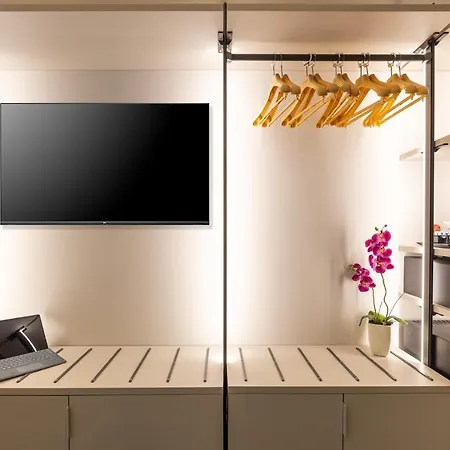 New Morpheus Couette-café 3*