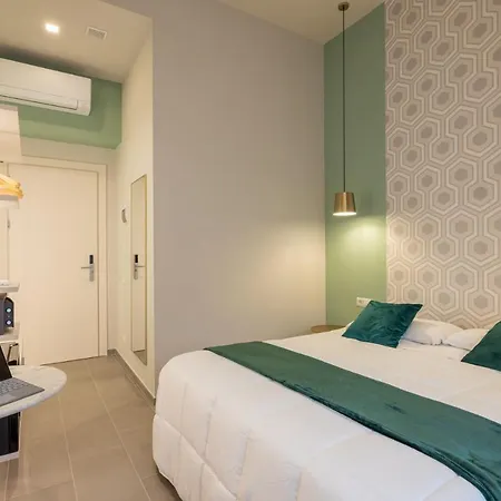 New Morpheus Bed & Breakfast 4*
