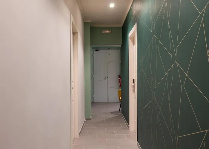 New Morpheus Bed & Breakfast