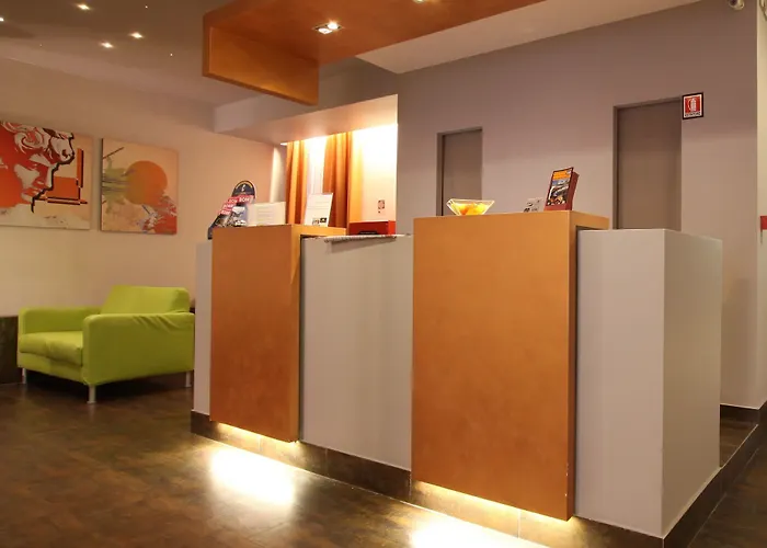 New Morpheus Bed & Breakfast