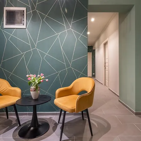 New Morpheus Bed & Breakfast 3*