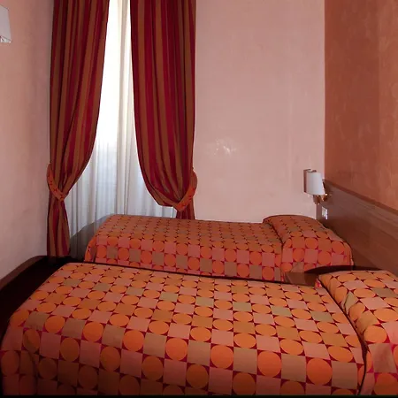 Bed & Breakfast New Morpheus 3*